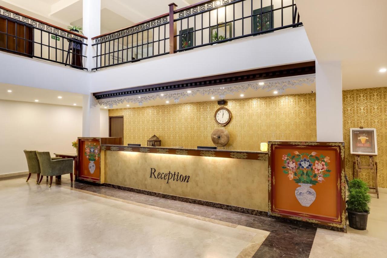 Summit Denzong Hotel & Spa ガントク エクステリア 写真